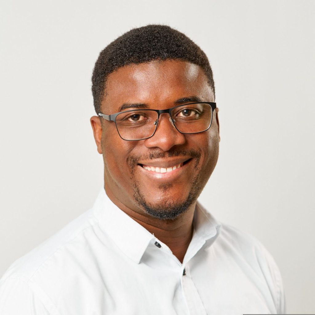 637113360 122113211511175715 543697860924280831 n